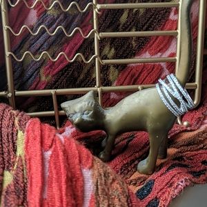 Elegant layered look ring